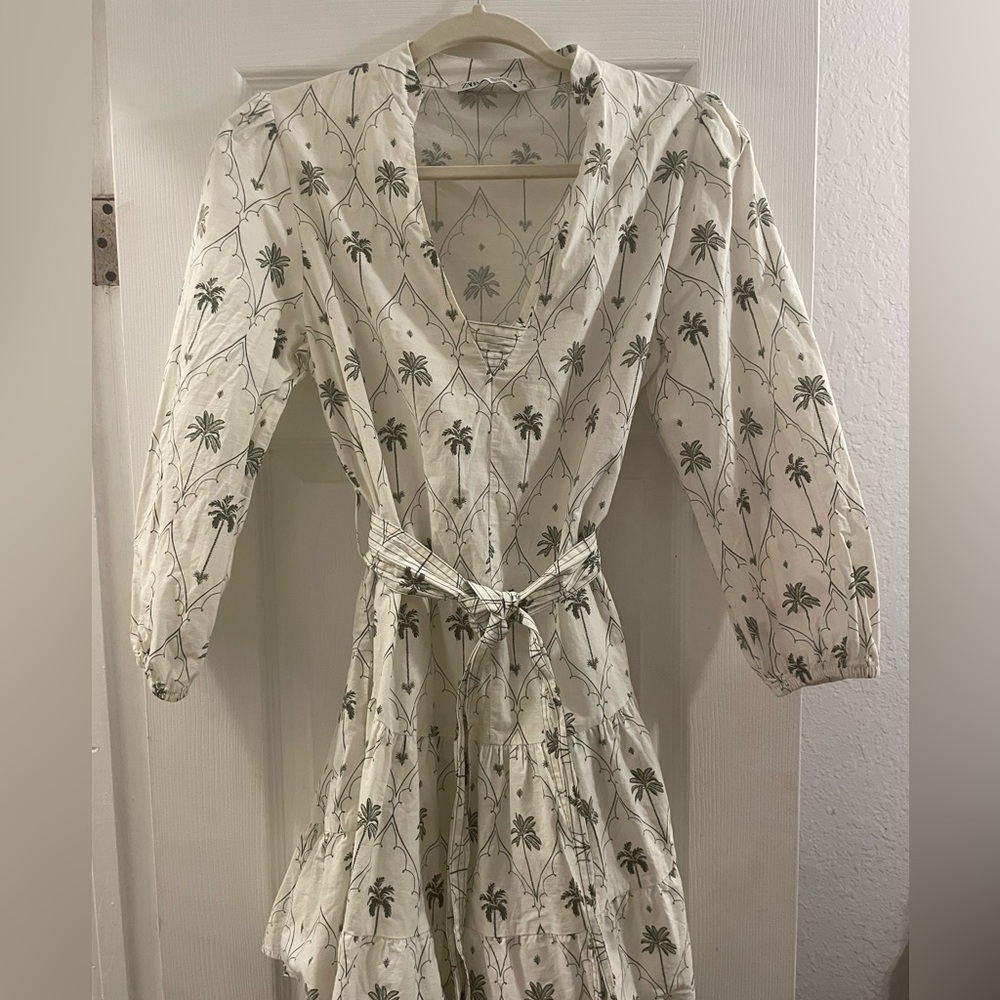 Zara Cream Palm Print Long Sleeve Dress